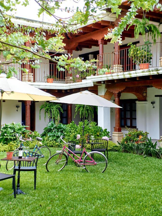 Hotel Cacique Real *