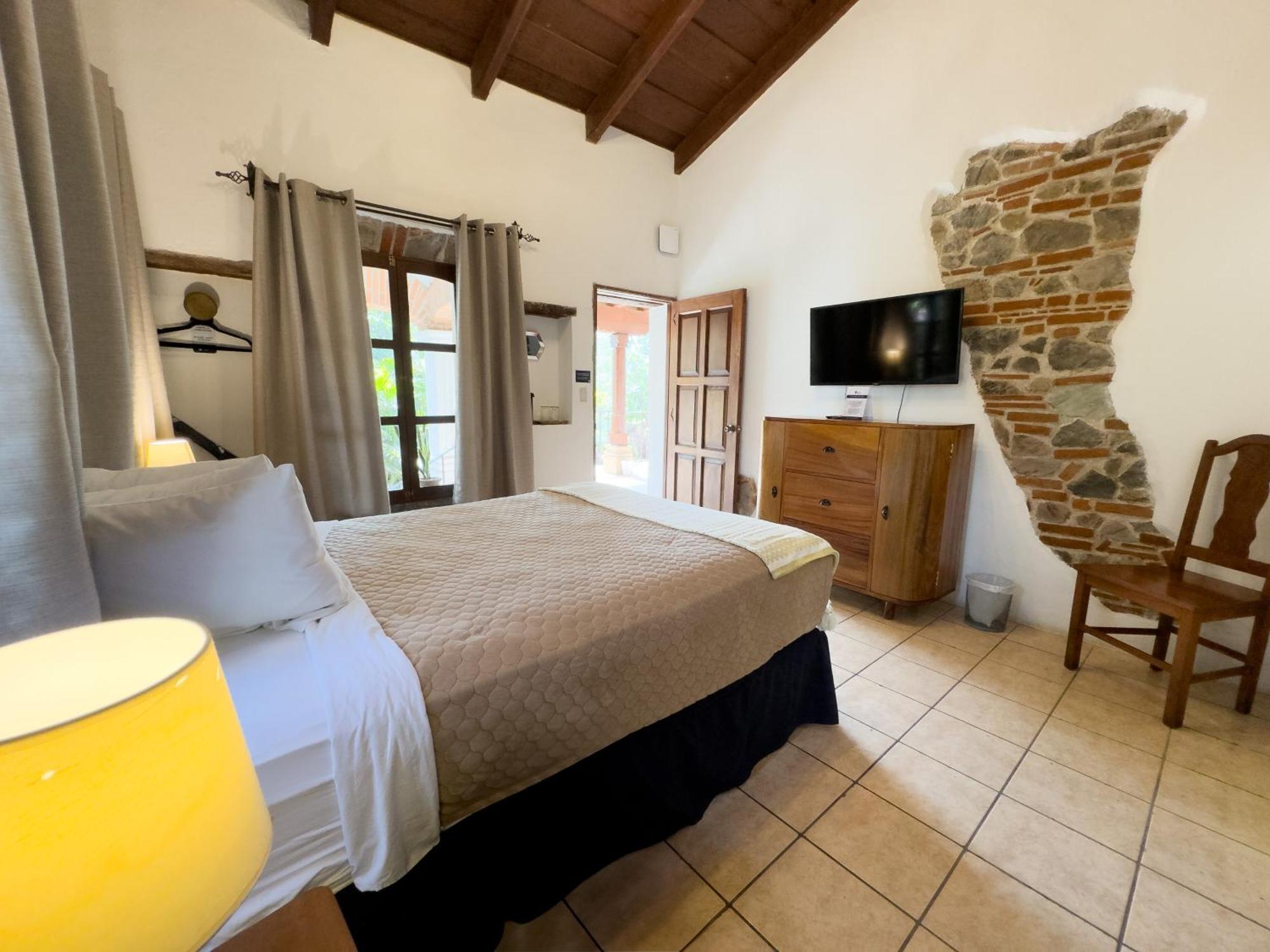 Hotel Cacique Real Antigua